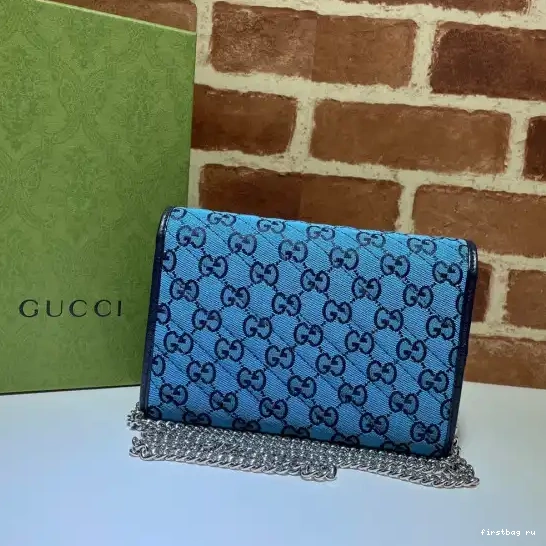 First bag ru CHAIN GG WALLET MARMONT GUCCI 0627